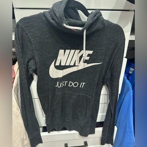 Women’s Nike tight fitted hoodie